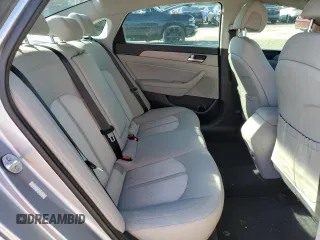 2016 Hyundai Sonata Hybrid SE with VIN KMHE24L16GA008910, listed as a Copart auction lot 73578202 with 84,268 mi miles. Bid and sale history available at carsss.com. Image 10.