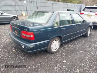 1998 Volvo S70 with VIN YV1LS557XW1546067, listed as a IAAI auction lot 41806312 with 119,368 mi miles and . Bid and sale history available at DreamBid. Image 4.