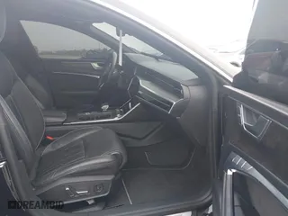 2019 Audi A7 Prestige with VIN WAUV2AF20KN130541, listed as a IAAI auction lot 41148193 with 54,323 mi miles. Bid and sale history available at carsss.com. Image 5.