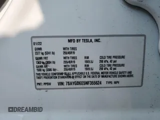 2022 Tesla Model Y Long Range z VIN 7SAYGDEE5NF355624, wystawiony jako Copart lot #58058465 z przebiegiem 33 784 mil mil oraz Szkoda całkowita • Salvage title. Historia ofert i sprzedaży dostępna na DreamBid. Obrazek 13.