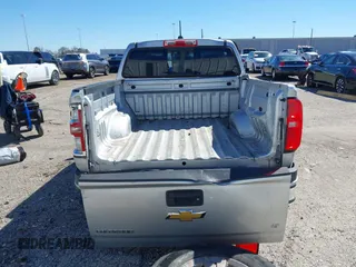2018 Chevrolet Colorado 2WD LT with VIN 1GCGSCEAXJ1227123, listed as a IAAI auction lot 41671501 with 181,272 mi miles and . Bid and sale history available at DreamBid. Image 17.