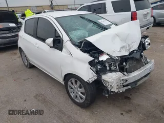 2015 Toyota Yaris L with VIN VNKKTUD34FA019480, listed as a IAAI auction lot 41341253 with 118,673 mi miles. Bid and sale history available at carsss.com. Image 1.