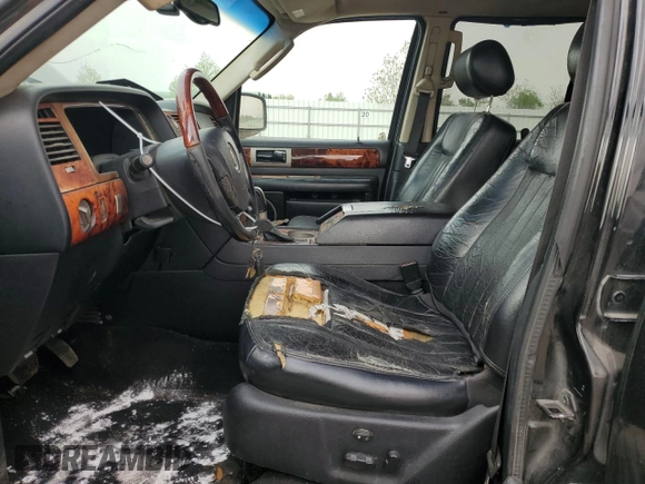 2003 Lincoln Navigator Ultimate with VIN 5LMFU27R23LJ10543, listed as a Copart auction lot 48833505 with 236,520 mi miles and Salvage Title. Bid and sale history available at carsss.com. Image 7.