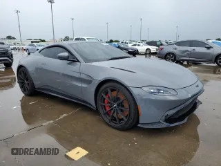 2020 Aston Martin Vantage z VIN SCFSMGAW6LGN04722, wystawiony jako Copart lot #74263234 z przebiegiem Nie podano mil oraz Nie do naprawy • Non repairable. Historia ofert i sprzedaży dostępna na DreamBid. Obrazek 4.