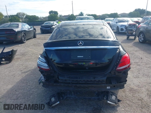 2019 Mercedes-Benz E-Class E 300 with VIN WDDZF4JB9KA586634, listed as a IAAI auction lot 41685266 with 97,296 mi miles. Bid and sale history available at carsss.com. Image 17.