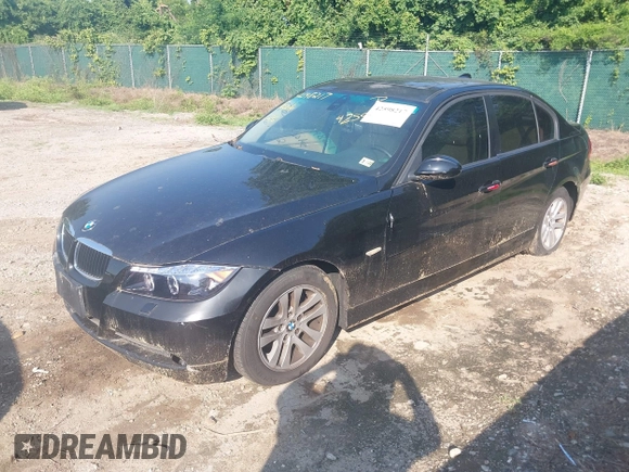 2007 BMW 3 Series 328xi z VIN WBAVC93547KX59108, wystawiony jako IAAI lot #42598217 z przebiegiem 174 882 mil mil oraz . Historia ofert i sprzedaży dostępna na DreamBid. Obrazek 2.