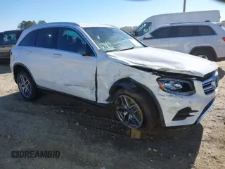 2019 Mercedes-Benz GLC with VIN WDC0G4JB8KV147086, listed as a IAAI auction lot 40852044 with 51,935 mi miles. Bid and sale history available at carsss.com. Image 1.