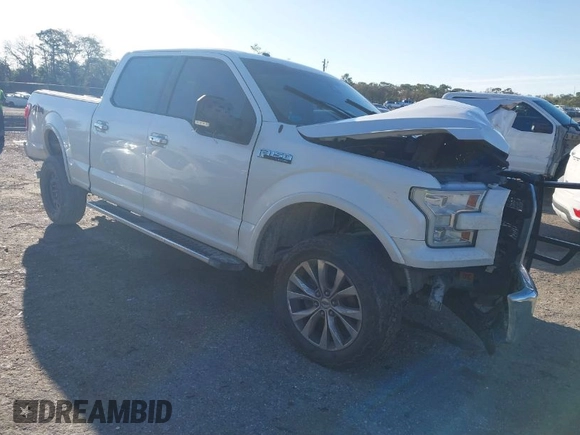 2016 Ford F-150 XLT with VIN 1FTFW1EF4GFA70555, listed as a IAAI auction lot 41733971 with 218,209 mi miles. Bid and sale history available at carsss.com. Image 1.