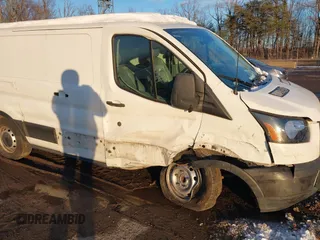 2019 Ford Transit with VIN 1FTYE1ZM6KKA91511, listed as a IAAI auction lot 41300065 with Not Provided miles and . Bid and sale history available at carsss.com. Image 6.