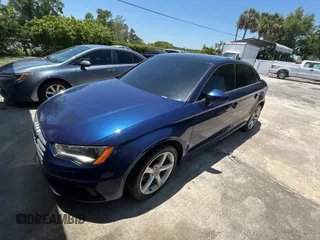 2015 Audi S3 Premium Plus z VIN WAUBFGFF3F1101531, wystawiony jako Copart lot #57631395 z przebiegiem 145 164 mil mil oraz Tytuł czysty. Historia ofert i sprzedaży dostępna na DreamBid. Obrazek 2.