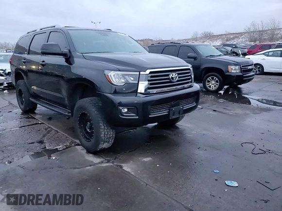 2018 Toyota Sequoia SR5 with VIN 5TDBY5G17JS162297, listed as a Copart auction lot 84745084 with 122,154 mi miles and Salvage Title. Bid and sale history available at carsss.com. Image 14.