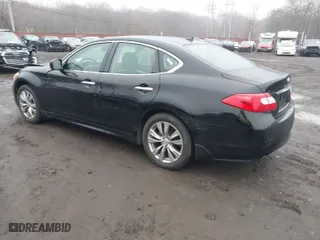 2013 Infiniti M37 with VIN JN1BY1AP5DM512423, listed as a IAAI auction lot 41063320 with 113,075 mi miles. Bid and sale history available at carsss.com. Image 3.
