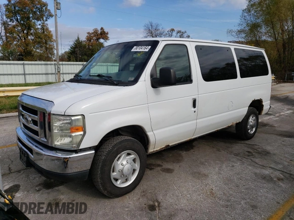 2008 Ford Econoline Passenger XL with VIN 1FBNE31L98DB47511, listed as a Copart auction lot 80104164 with 221,581 mi miles and Clean Title. Bid and sale history available at carsss.com. Image 1.