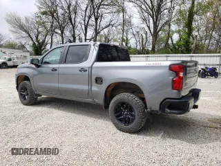 2021 Chevrolet Silverado 1500 Custom Trail Boss with VIN 3GCPYCEF8MG347180, listed as a Copart auction lot 52203695 with 32,187 mi miles and Salvage Title. Bid and sale history available at DreamBid. Image 2.