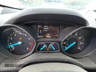 2019 Ford Escape S z VIN 1FMCU0F75KUA87696, wystawiony jako Copart lot #56312775 z przebiegiem 84 472 mil mil oraz Szkoda całkowita • Salvage title. Historia ofert i sprzedaży dostępna na DreamBid. Obrazek 9.