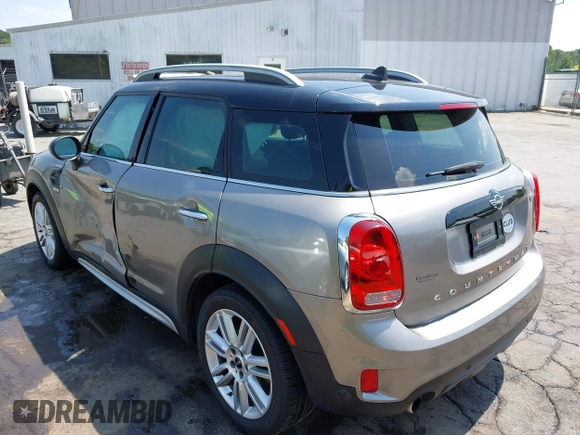 2019 MINI Countryman Cooper with VIN WMZYS7C5XK3F46936, listed as a IAAI auction lot 42419916 with 43,383 mi miles and . Bid and sale history available at DreamBid. Image 3.