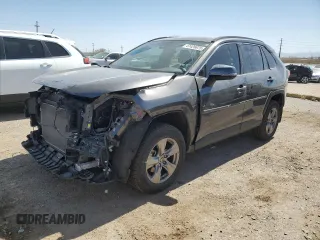 2023 Toyota RAV4 XLE with VIN 2T3W1RFV9PW272647, listed as a Copart auction lot 47426875 with 31,427 mi miles and Salvage Title. Bid and sale history available at carsss.com. Image 1.