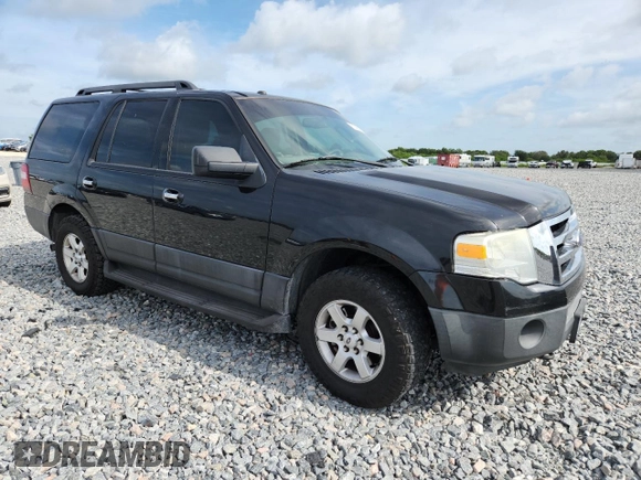 2011 Ford Expedition XL with VIN 1FMJU1G55BEF00267, listed as a Copart auction lot 61445035 with 228,536 mi miles and Salvage title. Bid and sale history available at DreamBid. Image 4.