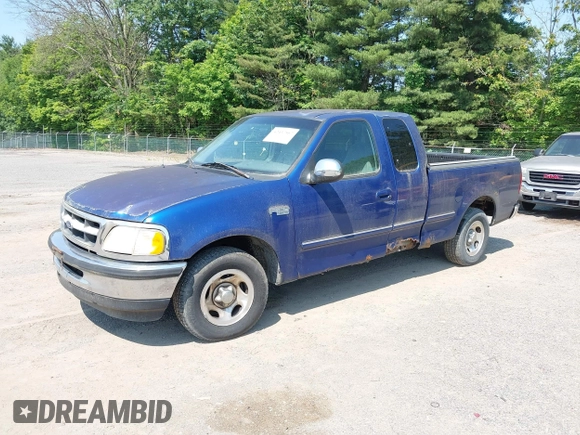 1998 Ford F-150 z VIN 2FTZX1727WCA55840, wystawiony jako IAAI lot #42437567 z przebiegiem 173 975 mil mil oraz . Historia ofert i sprzedaży dostępna na DreamBid. Obrazek 2.