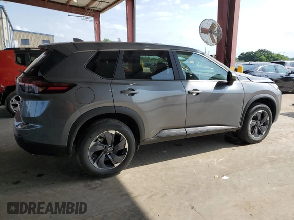 2025 Nissan Rogue SV with VIN 5N1BT3BA4SC826080, listed as a Copart auction lot 54619745 with 274 mi miles and Clean Title. Bid and sale history available at DreamBid. Image 3.