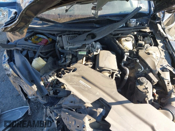 2017 Infiniti Q50 2.0t with VIN JN1CV7AR9HM680931, listed as a IAAI auction lot 40921330 with 87,886 mi miles. Bid and sale history available at carsss.com. Image 10.