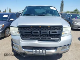 2005 Ford F-150 XLT z VIN 1FTPW12525KC85839, wystawiony jako IAAI lot #42344165 z przebiegiem 133 772 mil mil oraz . Historia ofert i sprzedaży dostępna na DreamBid. Obrazek 12.
