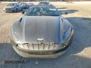 2021 Aston Martin DB11 z VIN SCFRMFCW0MGM10150, wystawiony jako Copart lot #69046124 z przebiegiem 7260 mil mil oraz Szkody całkowita. Historia ofert i sprzedaży dostępna na DreamBid. Obrazek 5.