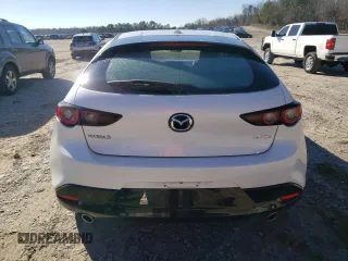 2022 Mazda Mazda3 Hatchback Premium with VIN JM1BPAML2N1518904, listed as a Copart auction lot 36747253 with 4,927 mi miles. Bid and sale history available at carsss.com. Image 6.