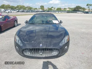 2013 Maserati GranTurismo Convertible Sport with VIN ZAM45MMA2D0069786, listed as a IAAI auction lot 40874830 with 37,312 mi miles. Bid and sale history available at carsss.com. Image 12.