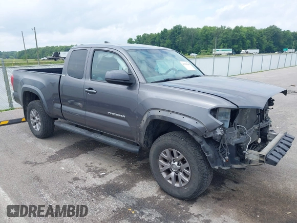 2017 Toyota Tacoma SR with VIN 5TFSX5EN9HX052395, listed as a IAAI auction lot 42290149 with 140,655 mi miles and . Bid and sale history available at DreamBid. Image 1.