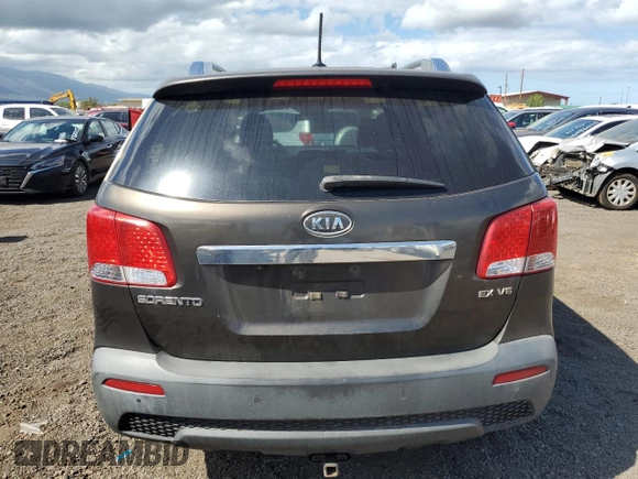 2011 Kia Sorento EX with VIN 5XYKU4A20BG140969, listed as a Copart auction lot 46749715 with 0 mi miles and Salvage Title. Bid and sale history available at carsss.com. Image 6.