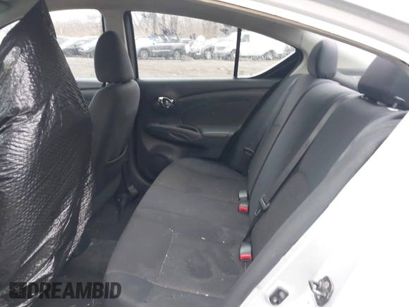 2013 Nissan Versa S Plus z VIN 3N1CN7AP9DL838834, wystawiony jako IAAI lot #41959162 z przebiegiem 94 906 mil mil oraz . Historia ofert i sprzedaży dostępna na DreamBid. Obrazek 8.