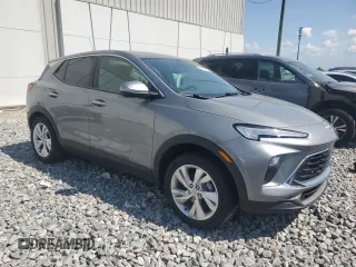 2025 Buick Encore GX Preferred with VIN KL4AMBSP4SB002849, listed as a Copart auction lot 57385015 with 2,966 mi miles and Salvage title. Bid and sale history available at DreamBid. Image 4.