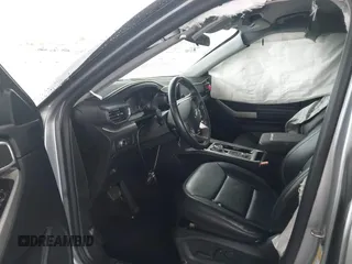 2020 Ford Explorer XLT z VIN 1FMSK8DH0LGD06897, wystawiony jako IAAI lot #41760575 z przebiegiem 71 007 mil mil oraz . Historia ofert i sprzedaży dostępna na DreamBid. Obrazek 5.