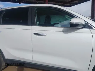 2019 Kia Sorento LX z VIN 5XYPG4A36KG611142, wystawiony jako IAAI lot #41275270 z przebiegiem 97 421 mil mil oraz . Historia ofert i sprzedaży dostępna na DreamBid. Obrazek 12.