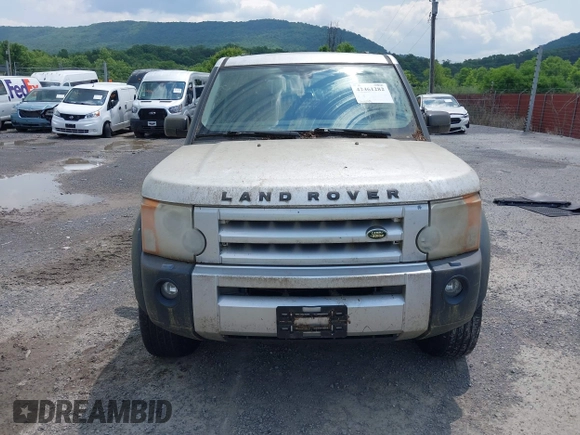 2005 Land Rover LR3 SE z VIN SALAE25485A336499, wystawiony jako IAAI lot #42461282 z przebiegiem 181 089 mil mil oraz . Historia ofert i sprzedaży dostępna na DreamBid. Obrazek 6.