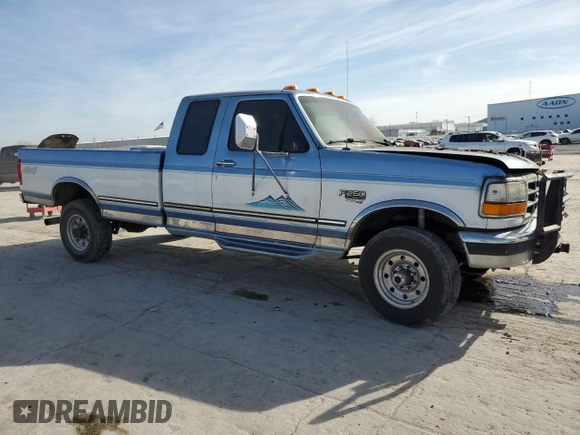 1996 Ford F-250 with VIN 1FTHX26F8TEA06626, listed as a Copart auction lot 43053205 with Not provided miles and Salvage title. Bid and sale history available at DreamBid. Image 4.