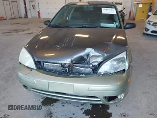 2007 Ford Focus S with VIN 1FAHP31N37W244345, listed as a IAAI auction lot 41885689 with 168,353 mi miles and . Bid and sale history available at carsss.com. Image 6.
