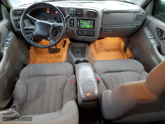 2004 Chevrolet Blazer LS with VIN 1GNDT13X34K148670, listed as a Copart auction lot 44439845 with 196,344 mi miles and Clean Title. Bid and sale history available at carsss.com. Image 8.