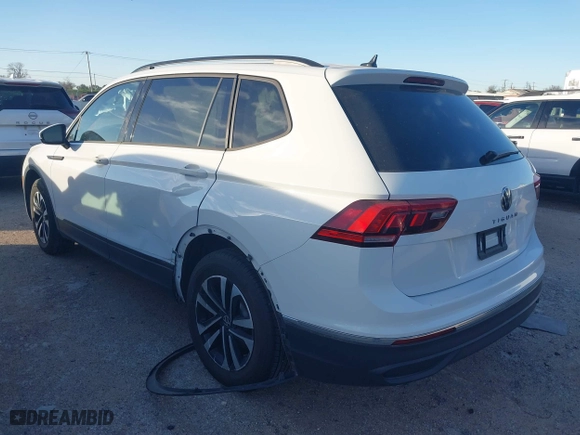 2024 Volkswagen Tiguan S with VIN 3VVRB7AX7RM041291, listed as a IAAI auction lot 41793818 with 24,004 mi miles. Bid and sale history available at carsss.com. Image 3.