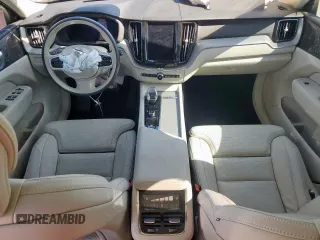 2024 Volvo XC60 Ultimate Dark Theme с VIN YV4L12RM0R1933865, выставлен на аукционе Copart как лот 52243825 с пробегом 5 887 миль миль и Списание • Salvage title. История ставок и продаж доступна на DreamBid. Изображение 8.