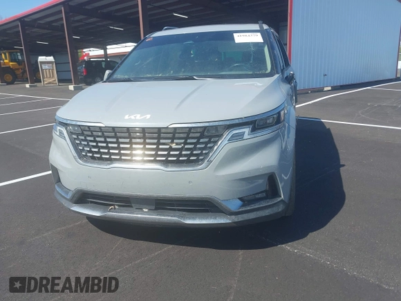2024 Kia Carnival SX Prestige with VIN KNDNE5H32R6340005, listed as a IAAI auction lot 41984379 with 37,525 mi miles and . Bid and sale history available at DreamBid. Image 11.