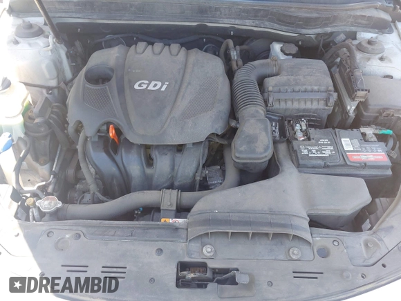 2014 Kia Optima LX with VIN 5XXGM4A72EG339998, listed as a IAAI auction lot 42132720 with 186,989 mi miles. Bid and sale history available at carsss.com. Image 10.