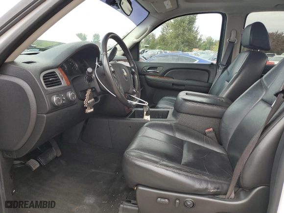 2008 Chevrolet Silverado 1500 LTZ with VIN 2GCFK13Y981157943, listed as a Copart auction lot 70302074 with 150,688 mi miles and Salvage Title. Bid and sale history available at carsss.com. Image 7.