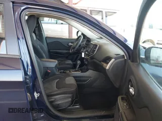 2016 Jeep Cherokee Sport z VIN 1C4PJLAB8GW137952, wystawiony jako IAAI lot #41974888 z przebiegiem 151 235 mil mil oraz . Historia ofert i sprzedaży dostępna na DreamBid. Obrazek 5.