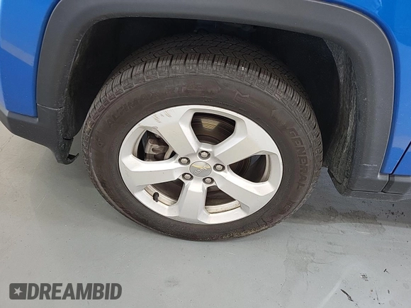2021 Jeep Compass Latitude z VIN 3C4NJDBB0MT594087, wystawiony jako IAAI lot #42791550 z przebiegiem 78 385 mil mil oraz . Historia ofert i sprzedaży dostępna na DreamBid. Obrazek 32.