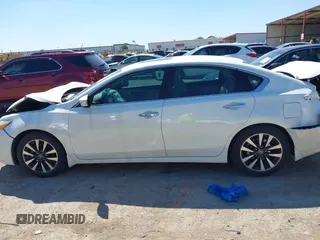 2016 Nissan Altima SR with VIN 1N4AL3AP1GC218973, listed as a IAAI auction lot 42080482 with 169,869 mi miles and . Bid and sale history available at carsss.com. Image 14.