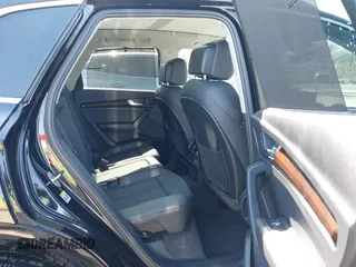2018 Audi Q5 Premium Plus with VIN WA1BNAFYXJ2197899, listed as a IAAI auction lot 41810152 with 23,495 mi miles. Bid and sale history available at carsss.com. Image 8.