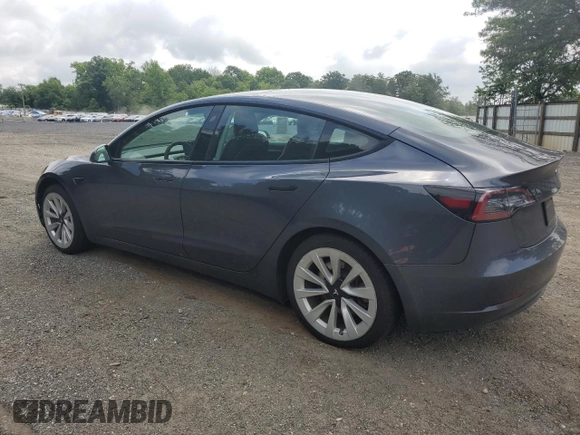 2022 Tesla Model 3 z VIN 5YJ3E1EA6NF185895, wystawiony jako Copart lot #60165405 z przebiegiem 190 572 mil mil oraz Czysty tytuł • Clean title. Historia ofert i sprzedaży dostępna na DreamBid. Obrazek 2.