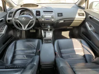 2006 Acura CSX Premium z VIN 2HHFD56726H201917, wystawiony jako Copart lot #67911824 z przebiegiem 242 599 mil mil oraz Tytuł czysty. Historia ofert i sprzedaży dostępna na DreamBid. Obrazek 8.